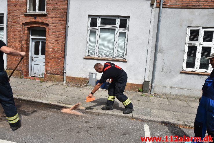 Mindre Forurening. Fredericiagade i Vejle. 18/07-2019. Kl. 13:31.