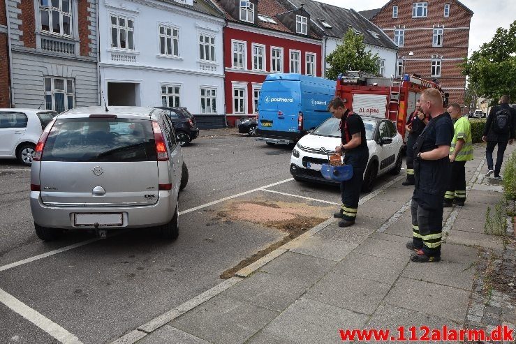 Mindre Forurening. Fredericiagade i Vejle. 18/07-2019. Kl. 13:31.