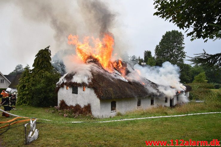 Bygningsbrand – Gård. Sødovervej i Sødover. 31/07-2019. KL. 18:31.