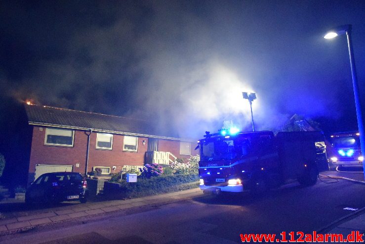 Brand i Villa. Uhrskovvej i Vejle. 02/08-2019. KL. 00:01.