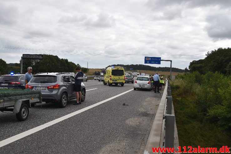 Fuh med Fastklemt. Motorvejen lige syd for Vejle. 04/08-2019. KL. 15:51.