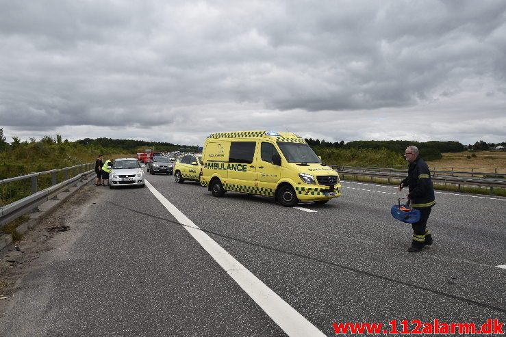 Fuh med Fastklemt. Motorvejen lige syd for Vejle. 04/08-2019. KL. 15:51.