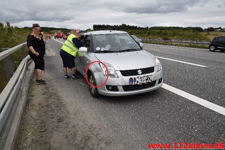 Fuh med Fastklemt. Motorvejen lige syd for Vejle. 04/08-2019. KL. 15:51.