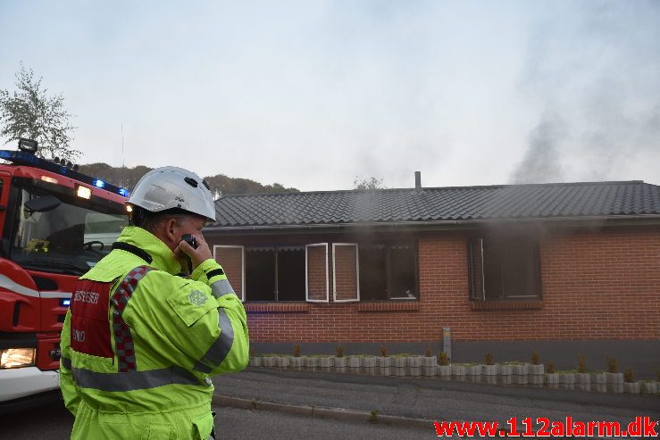 Brand i Villa. Mølgårdsvej i Vejle Øst. 26/08-2019. Kl. 20:00.