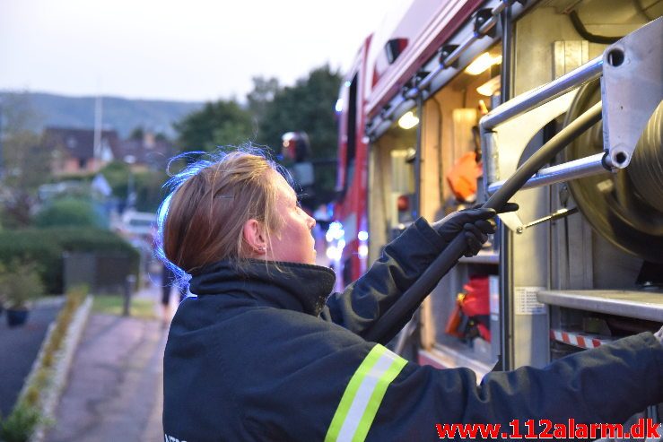 Brand i Villa. Mølgårdsvej i Vejle Øst. 26/08-2019. Kl. 20:00.