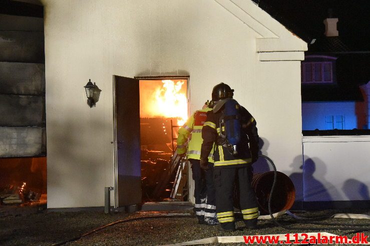 Gårdbrand. Horstedvej i Højen. 31/07-2019. Kl. 21:59.