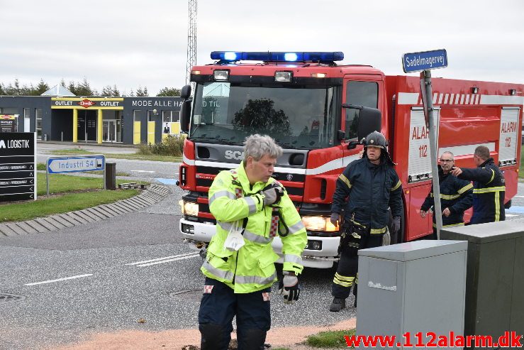 Større olieudslip. Sadelmagervej i Vejle. 20/09-2019. Kl. 18:25.