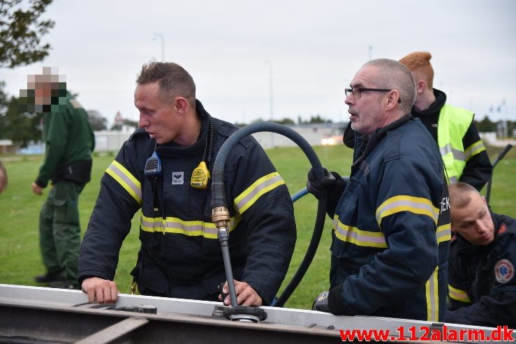 Større olieudslip. Sadelmagervej i Vejle. 20/09-2019. Kl. 18:25.