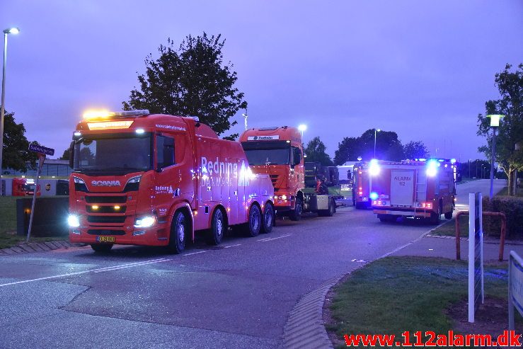 Større olieudslip. Sadelmagervej i Vejle. 20/09-2019. Kl. 18:25.