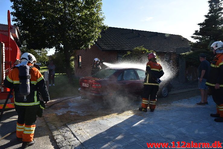 Meget varme bremser. Ringvejen i Jelling. 21/09-2019. Kl. 16:24.