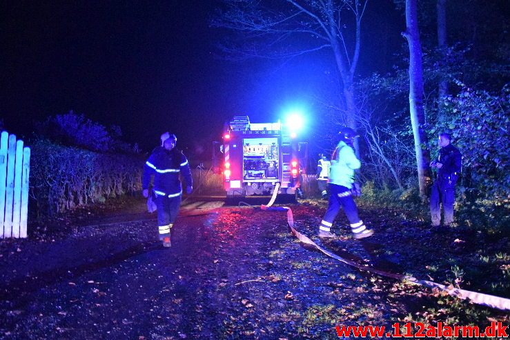 Ild i Kolonihavehus. Nørremarksvej på Nørremarken. 31/10-2019. Kl. 22:37.