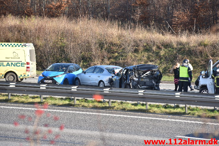 Fuh med fastklemt. Motorvejen E45 i nordgående spor. 29/11-2019. Kl. 11:22.