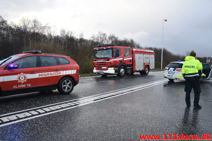 En Audi fra Letland havde lidt for meget fart. Rundkørsel på Rute 28 ved Vejle. 08/12-2019. Kl. 14:00.