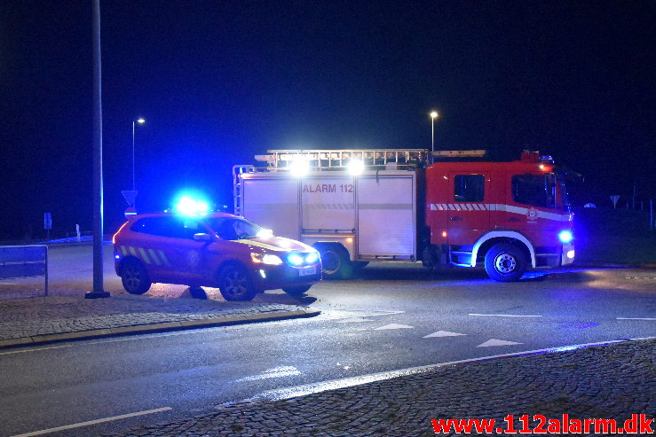 Væltet grisetransport. Jyllandsvej i Middelfart. 18/12-2019. KL. 17:31.