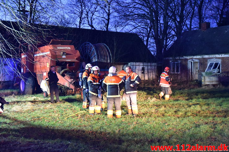 Brand i Villa. Nykirkevej i Tinnet. 19/01-2020. Kl. 16:47.