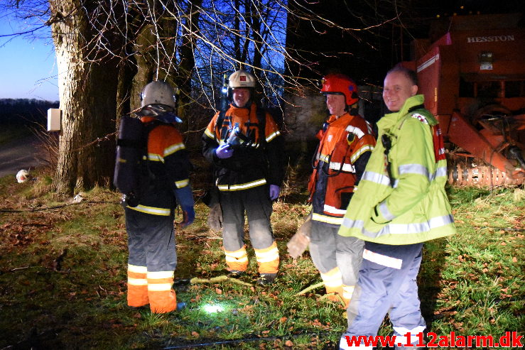 Brand i Villa. Nykirkevej i Tinnet. 19/01-2020. Kl. 16:47.