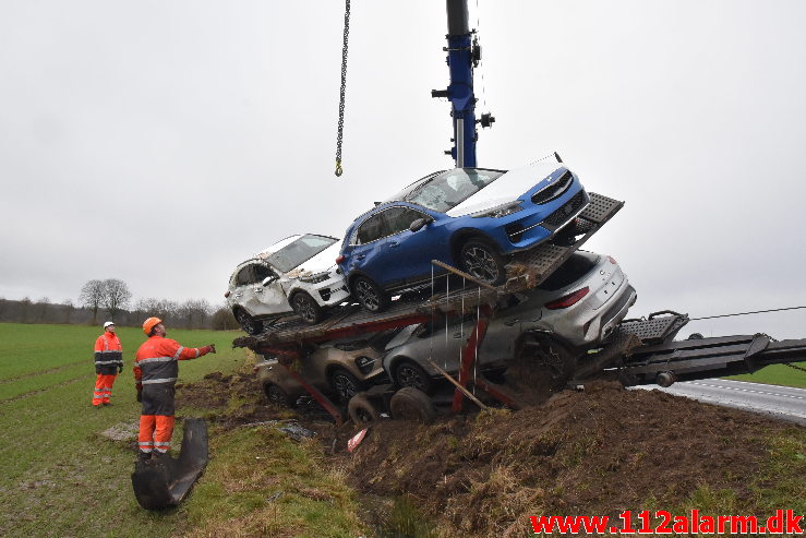 Autotransporter fra Polen tabte sin hænger. Kolding Landevej ved Fredericia. 23/01-2020. Kl. 7:00.