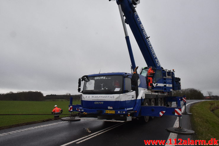 Autotransporter fra Polen tabte sin hænger. Kolding Landevej ved Fredericia. 23/01-2020. Kl. 7:00.