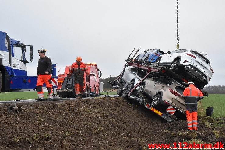 Autotransporter fra Polen tabte sin hænger. Kolding Landevej ved Fredericia. 23/01-2020. Kl. 7:00.