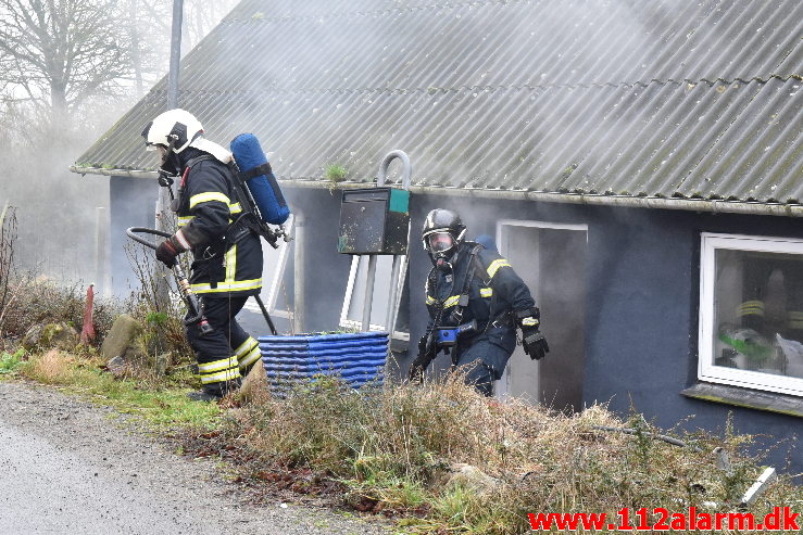 Brand i Villa. Fløjstrupvej i Vindelev. 24/01-2020. Kl. 14:31.