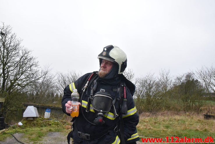 Brand i Villa. Fløjstrupvej i Vindelev. 24/01-2020. Kl. 14:31.