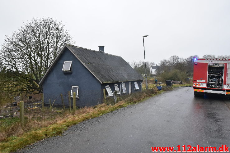 Brand i Villa. Fløjstrupvej i Vindelev. 24/01-2020. Kl. 14:31.