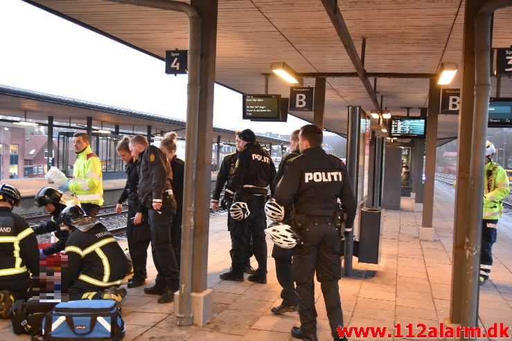 Personpåkørsel Fastklemt Tog. Vejle Banegård. 04/02-2020. Kl. 07:50.