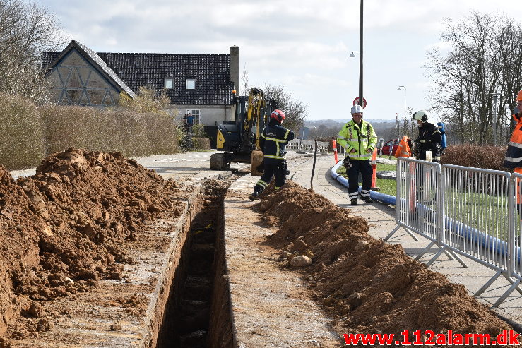 Udsivende Gas – ledningsbrud. Petersmindevej i Vejle. 19/03-2020. Kl. 11:16.