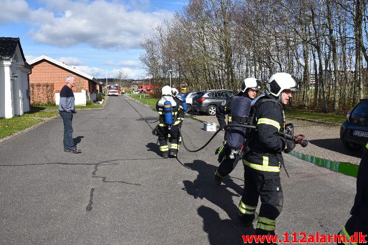 Større Kemikalie udslip. Lindestræde i Vejle. 19/03-2020. KL. 12:00.