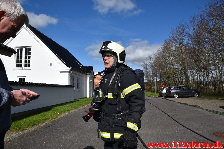 Større Kemikalie udslip. Lindestræde i Vejle. 19/03-2020. KL. 12:00.