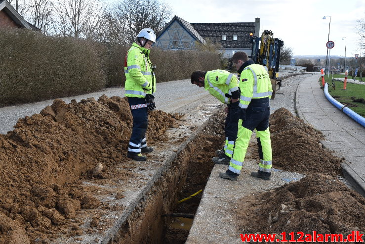 Udsivende Gas – ledningsbrud. Petersmindevej i Vejle. 19/03-2020. Kl. 11:16.