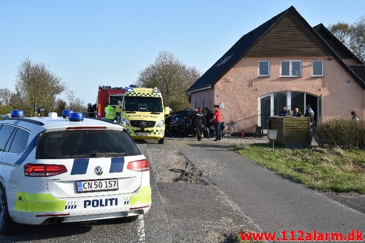 Føreren mistet livet. Vejle Landevej ved Velling. 17/04-2020. Kl. 18:06.