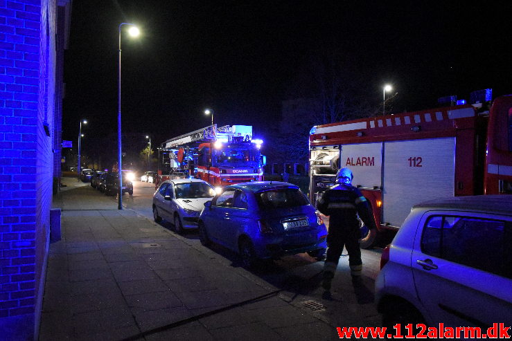 Brand i lejlighed. Svendsgade i Vejle. 25/04-2020. KL. 02:23.