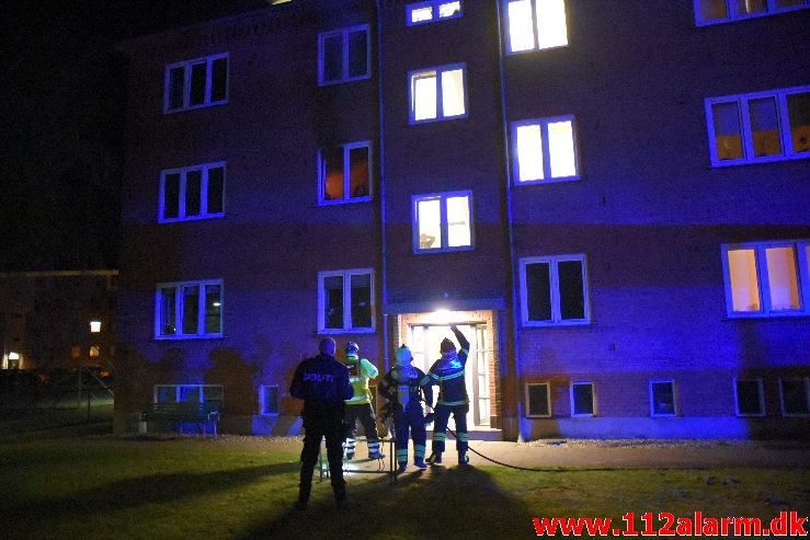 Brand i lejlighed. Svendsgade i Vejle. 25/04-2020. KL. 02:23.