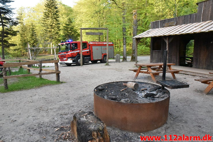 Mindre Naturbrand. Søndermarksvej i Vejle. 06/05-2020. Kl. 19:59.