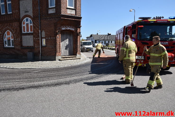 Større Forurening – Olieudslip. Gesagervej 52 Hedensted. 07/05-2020. kl. 14:30.