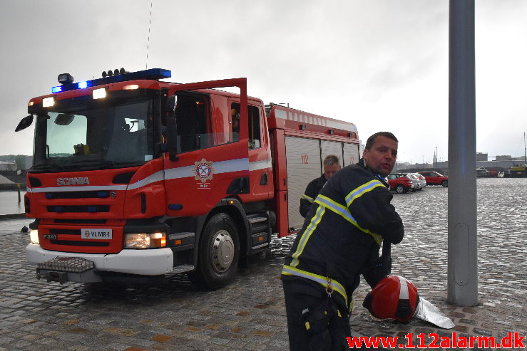 Ild i Etageejendom. Havneøen 1 i Vejle. 22/05-2020. Kl. 20:54.