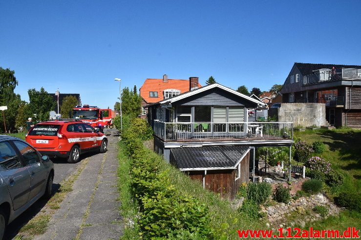 Brand i Villa. Ømkulevej i Vejle. 01/06-2020. Kl. 16:40.