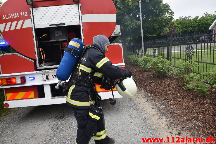 Voldsomt brand i Villa. Møllehusvej i Grejs. 12/06-2020. Kl. 18:34.