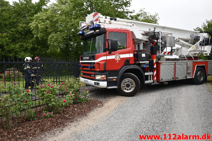 Voldsomt brand i Villa. Møllehusvej i Grejs. 12/06-2020. Kl. 18:34.