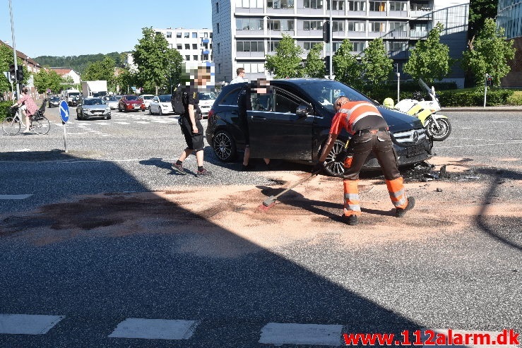 Patruljevogn kørte galt under udrykning. Horsensvej i Vejle. 16/06-2020. Kl. 08:30.