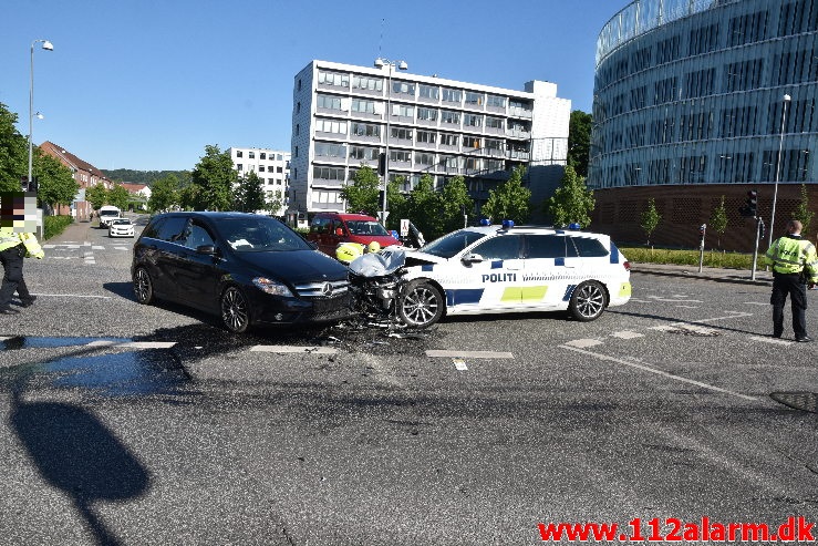 Patruljevogn kørte galt under udrykning. Horsensvej i Vejle. 16/06-2020. Kl. 08:30.