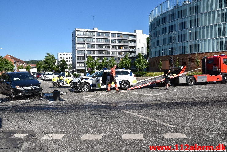 Patruljevogn kørte galt under udrykning. Horsensvej i Vejle. 16/06-2020. Kl. 08:30.