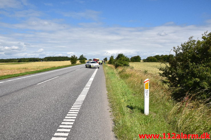 Ung mand faldt i søvn bag rattet. Ammitsbølvej lige syd for Ødsted. 20/07-2020. Kl. 11:15.