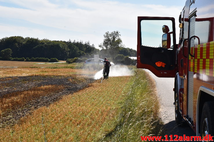 Brand i Ballepresser. Sønderskovvej ved Andkær. 14/08-2020. Kl. 15:26.