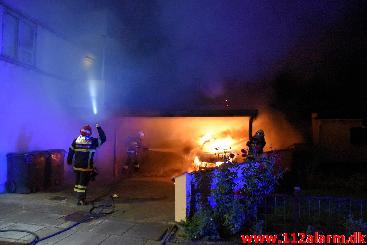 Bilbrand. Vardevej i Vejle. 23/08-2020. KL. 00:15.