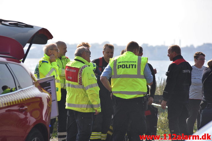 3 Dykker savnet. Lillebælt under den nye bro. 27/09-2020. Kl. 12:09.