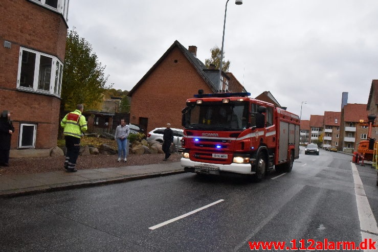 Røgen fra et komfur. Vardevej 102 i Vejle. 25/10-2020. KL. 12:54.