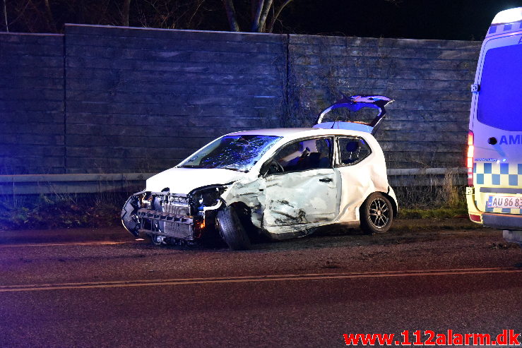 Alvorligt trafikuheld. Fredericiavej i Vejle. 28/11-2020. Kl. 22:37.