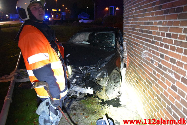 Alvorligt trafikuheld. Fredericiavej i Vejle. 28/11-2020. Kl. 22:37.